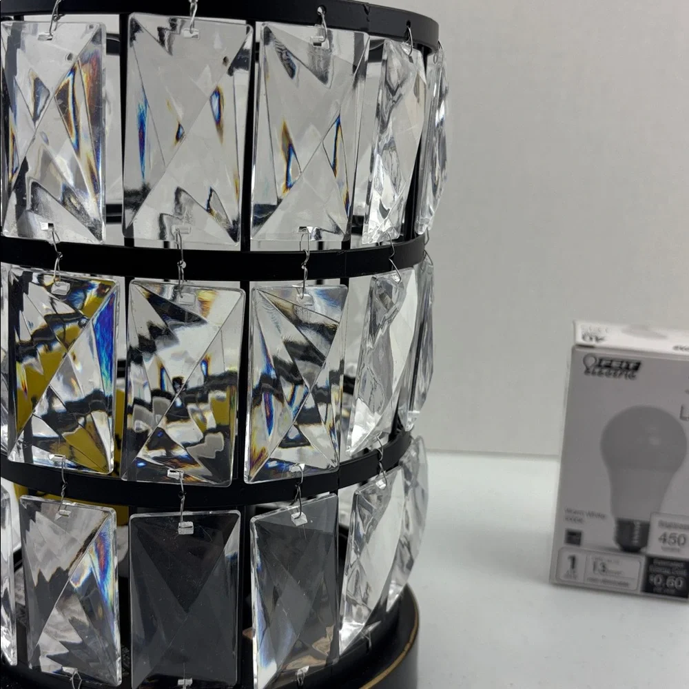Electric Family Crystal LED Table Lamp